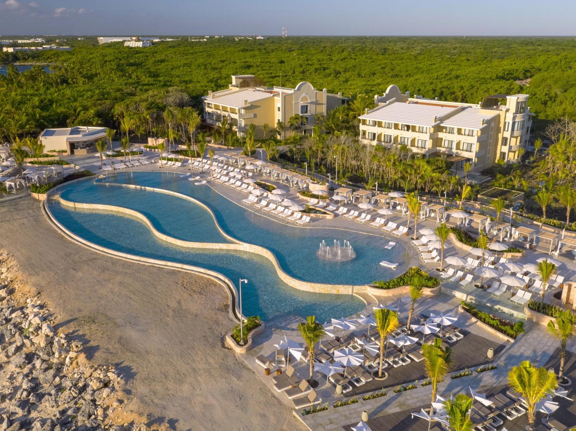 Trs Yucatan Hotel - Adults Only Akumal Buitenkant foto